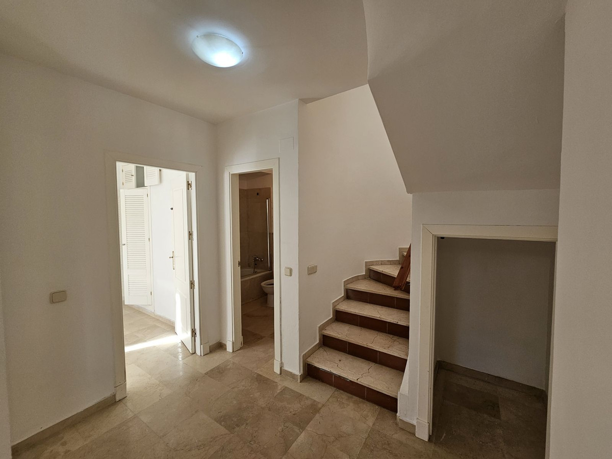 Te koop Half vrijstaand huis Costa Del Sol Riviera Del Sol € 395.000,-