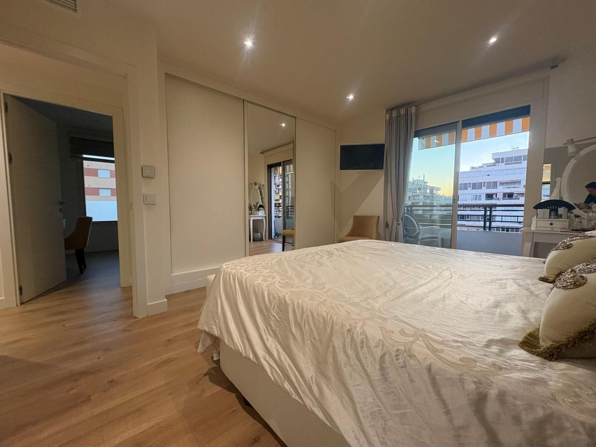 Te koop Middle Floor Apartment Costa Del Sol Marbella € 1.100.000,-