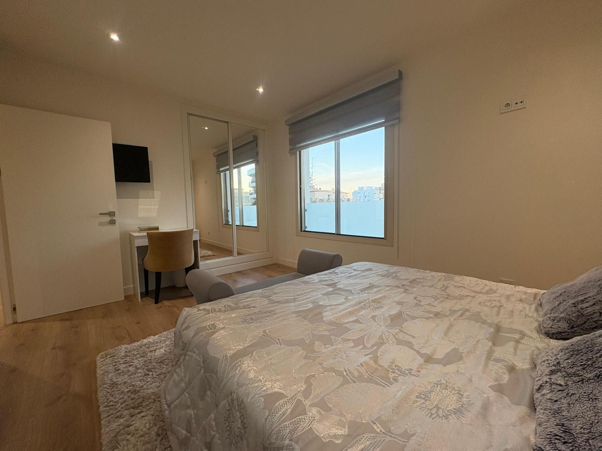 Te koop Middle Floor Apartment Costa Del Sol Marbella € 1.100.000,-