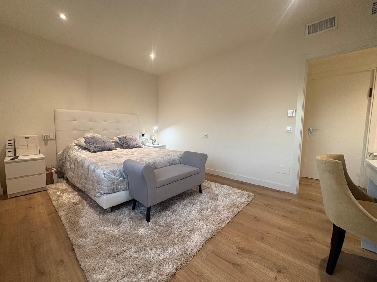 Te koop Middle Floor Apartment Costa Del Sol Marbella € 1.100.000,-