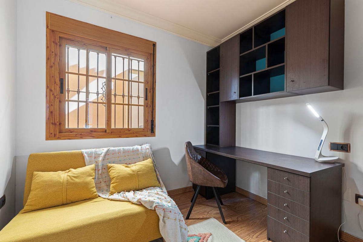 Te koop Vrijstaande Villa Costa Del Sol Las Lagunas € 375.000,-