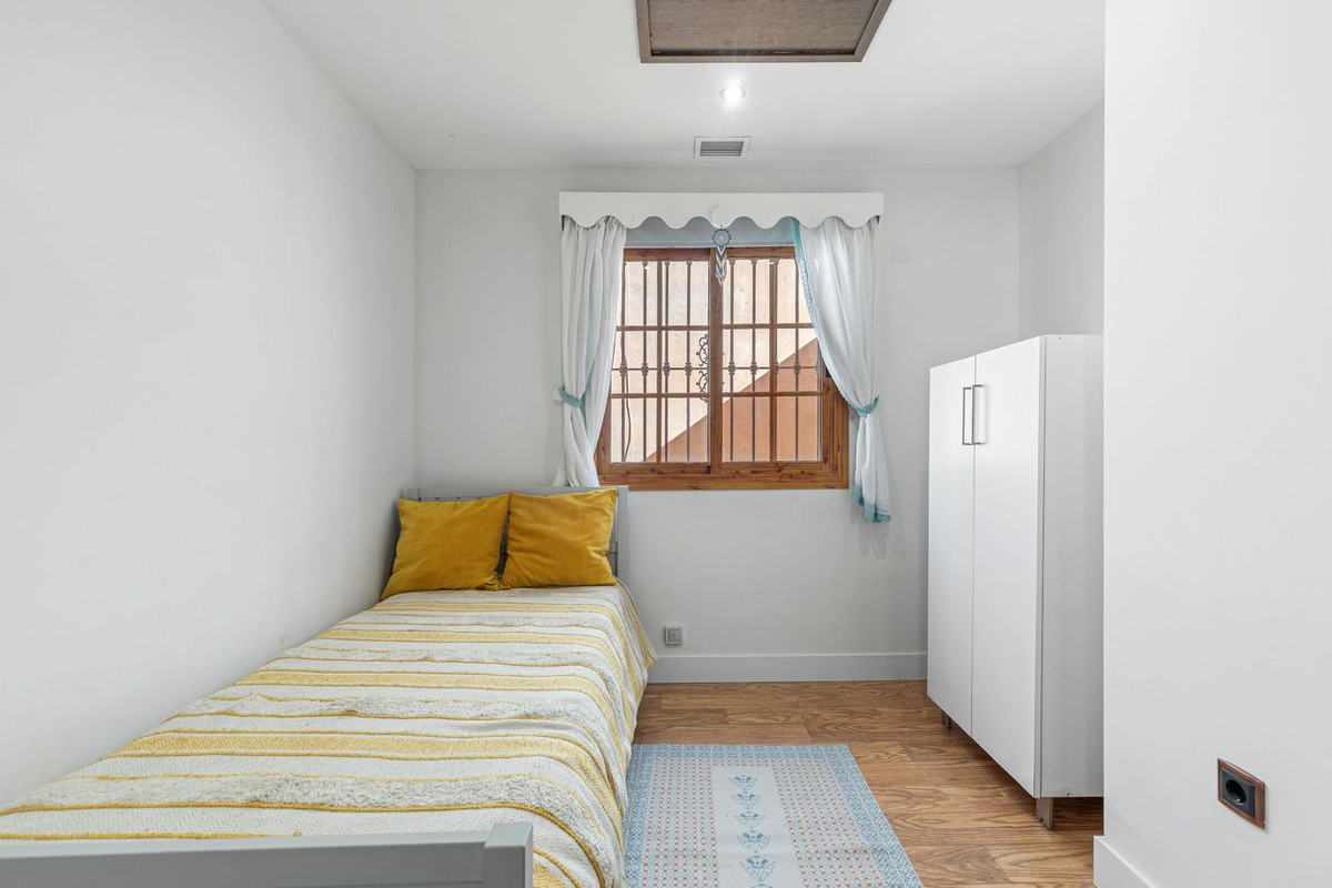 Te koop Vrijstaande Villa Costa Del Sol Las Lagunas € 375.000,-