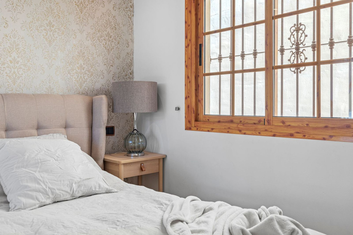 Te koop Vrijstaande Villa Costa Del Sol Las Lagunas € 375.000,-