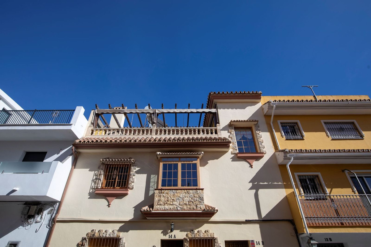 Te koop Vrijstaande Villa Costa Del Sol Las Lagunas € 375.000,-