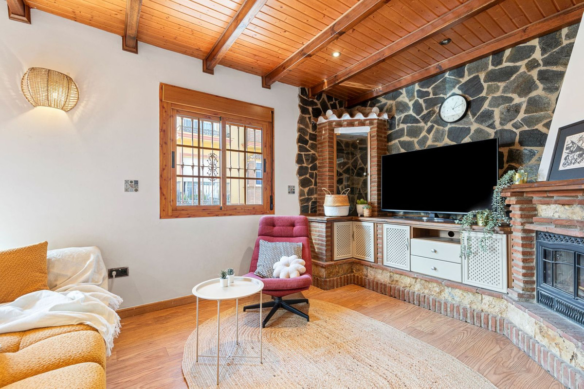 Te koop Vrijstaande Villa Costa Del Sol Las Lagunas € 375.000,-