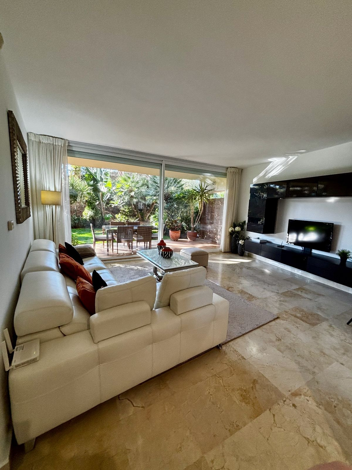 Te koop Gelijkvloers appartement Costa Del Sol Riviera Del Sol € 355.000,-