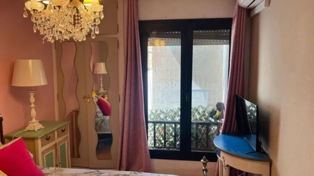 Te koop Middle Floor Apartment Costa Del Sol Nueva Andalucía € 505.000,-