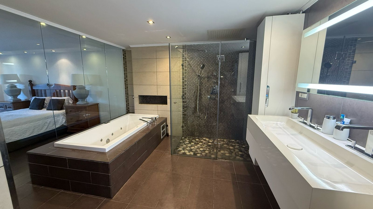 Te koop Vrijstaande Villa Costa Del Sol The Golden Mile € 2.850.000,-