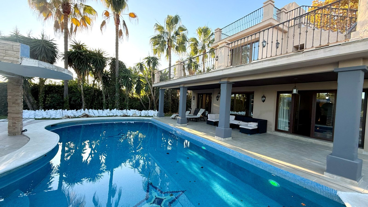 Te koop Vrijstaande Villa Costa Del Sol The Golden Mile € 2.850.000,-