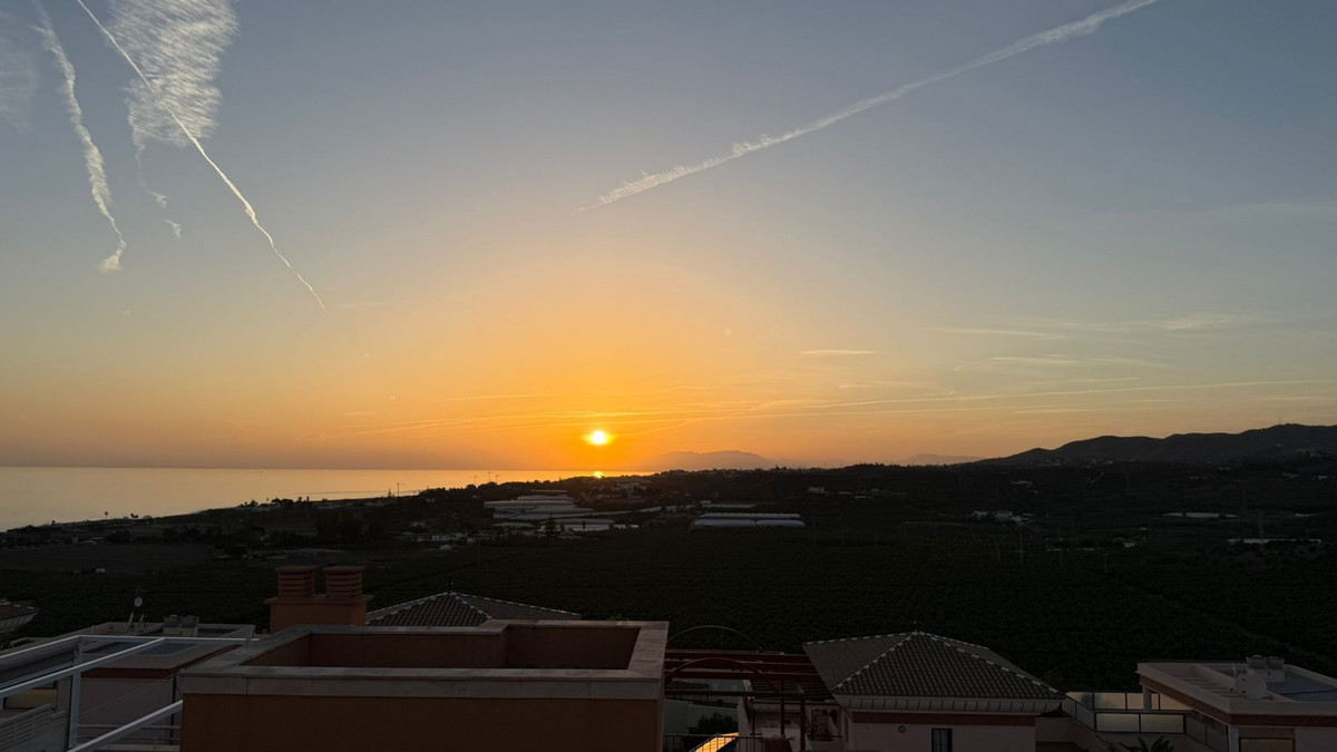 Te koop Half vrijstaand huis Costa Del Sol Vélez-málaga € 472.000,-