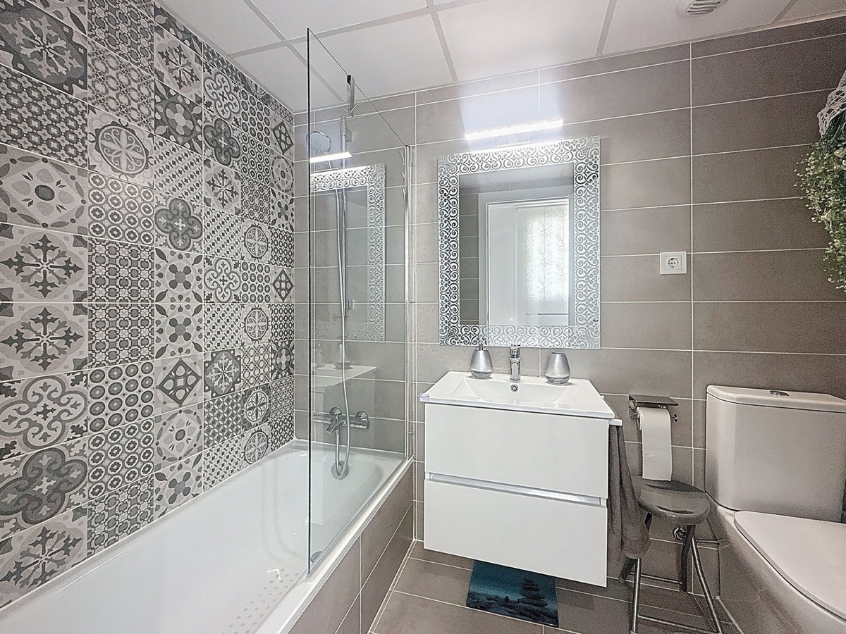 Te koop Penthouse Costa Del Sol Estepona € 895.000,-