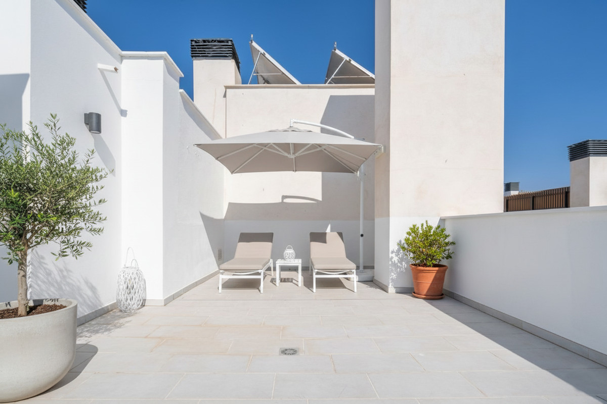 Te koop Penthouse Costa Del Sol Estepona € 895.000,-