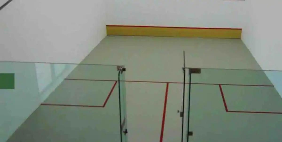 Te koop Middle Floor Apartment Costa Del Sol Estepona € 260.000,-