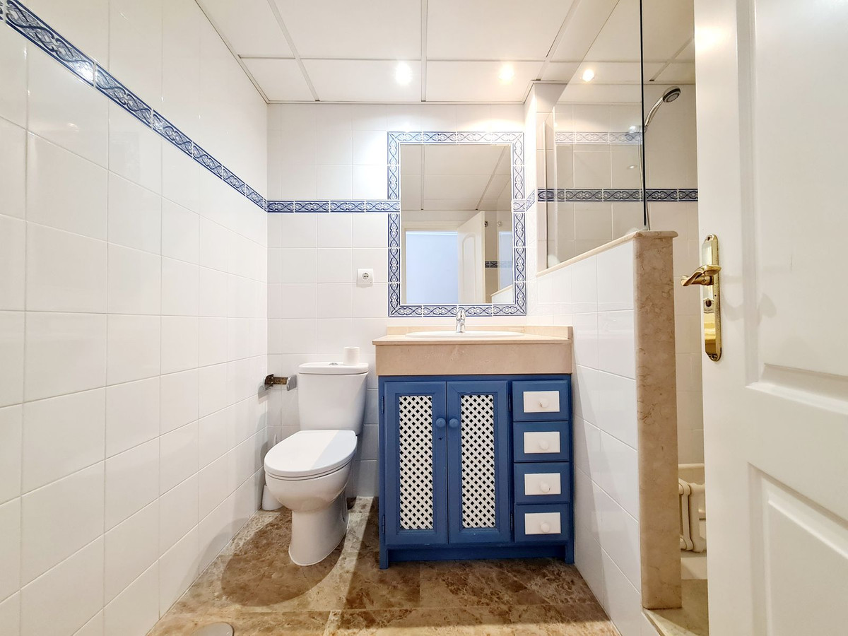 Te koop Middle Floor Apartment Costa Del Sol San Pedro De Alcántara € 595.000,-