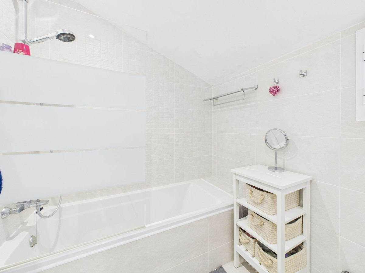 Te koop Vrijstaande Villa Costa Del Sol Estepona € 390.000,-