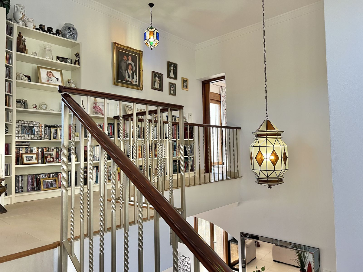 Te koop Finca - Cortijo Costa Del Sol Casarabonela € 575.000,-