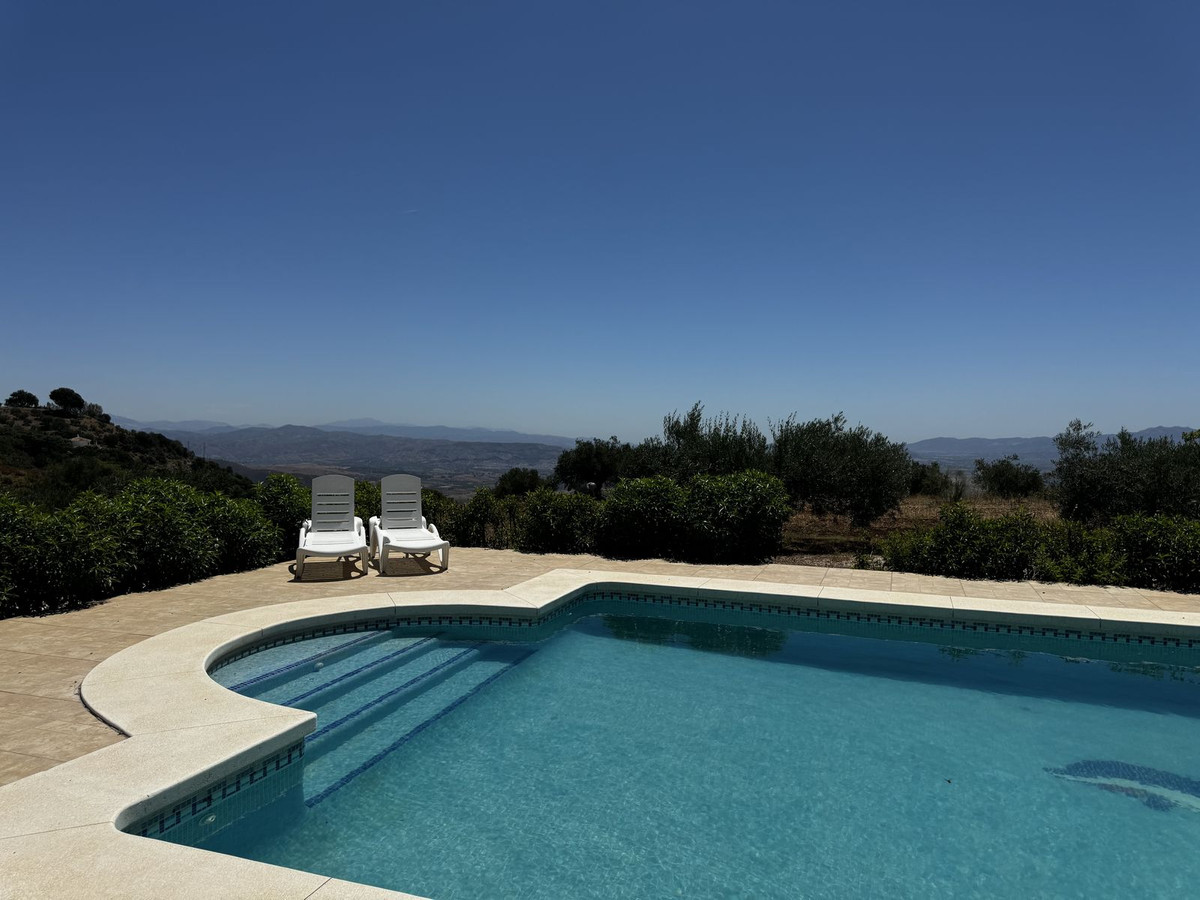 Te koop Finca - Cortijo Costa Del Sol Casarabonela € 575.000,-