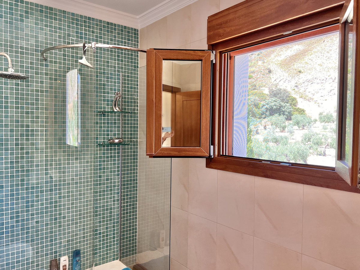 Te koop Finca - Cortijo Costa Del Sol Casarabonela € 575.000,-