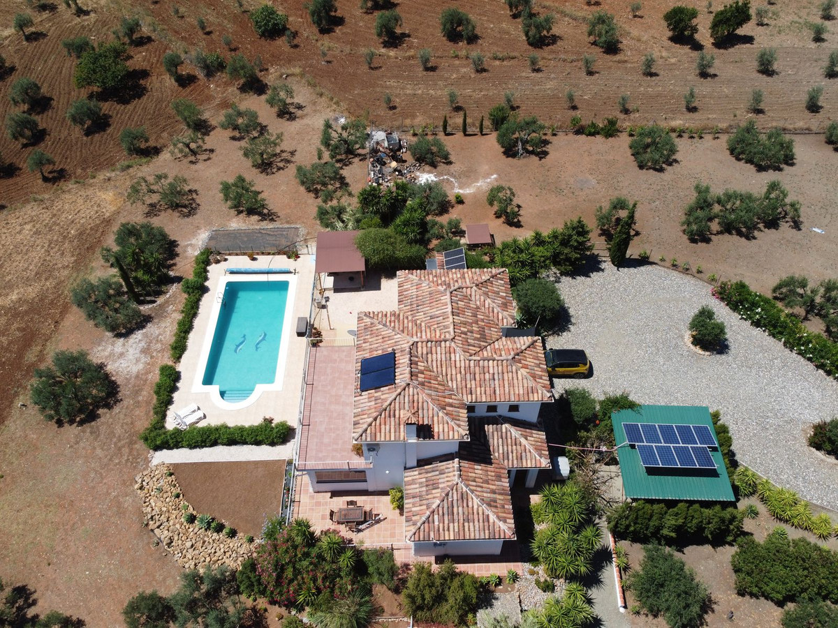 Te koop Finca - Cortijo Costa Del Sol Casarabonela € 575.000,-