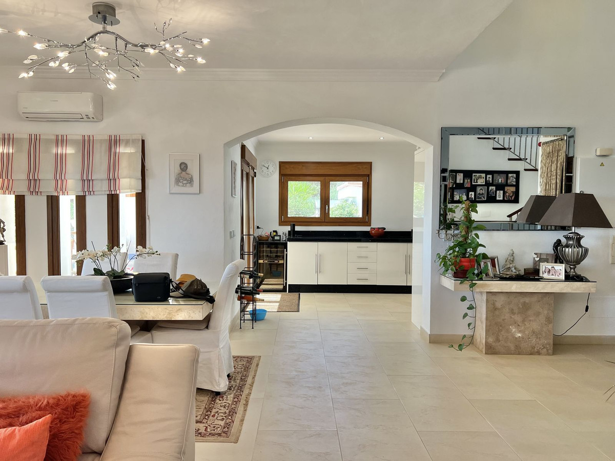 Te koop Finca - Cortijo Costa Del Sol Casarabonela € 575.000,-