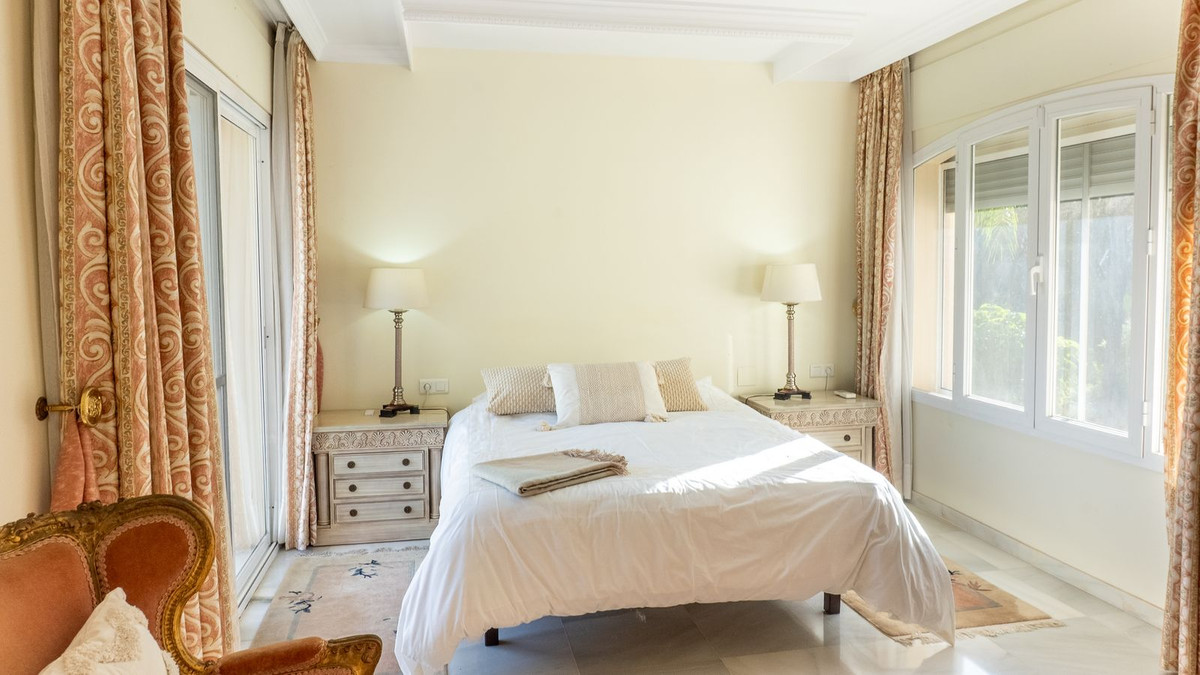 Te koop Vrijstaande Villa Costa Del Sol New Golden Mile € 4.200.000,-