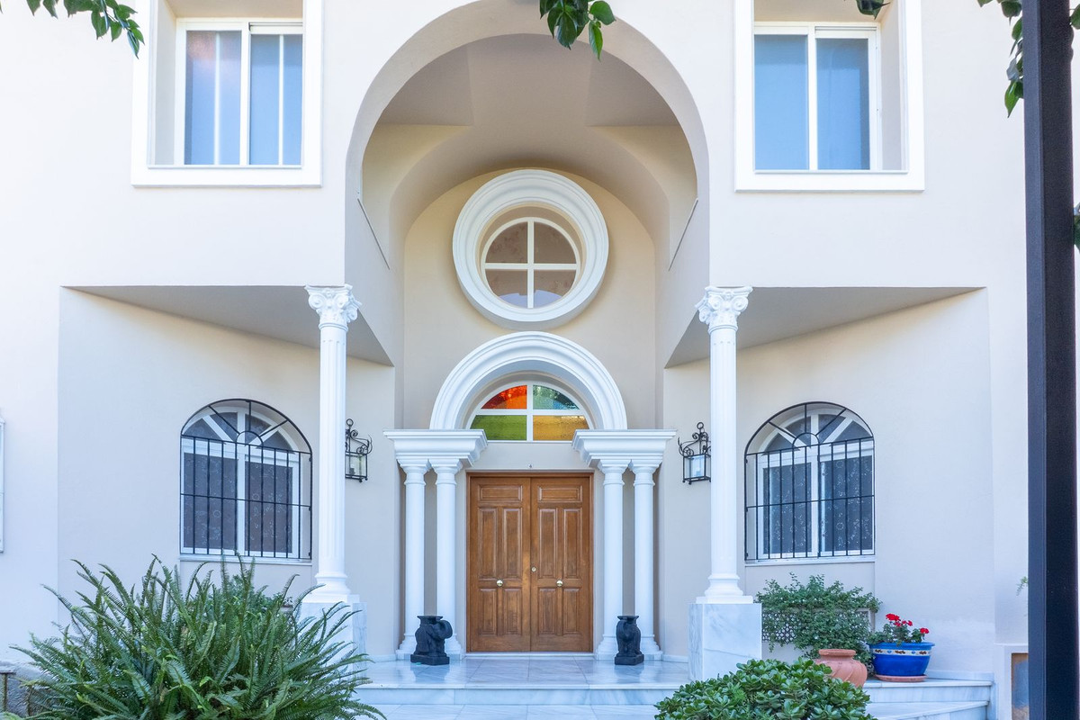 Te koop Vrijstaande Villa Costa Del Sol New Golden Mile € 4.200.000,-