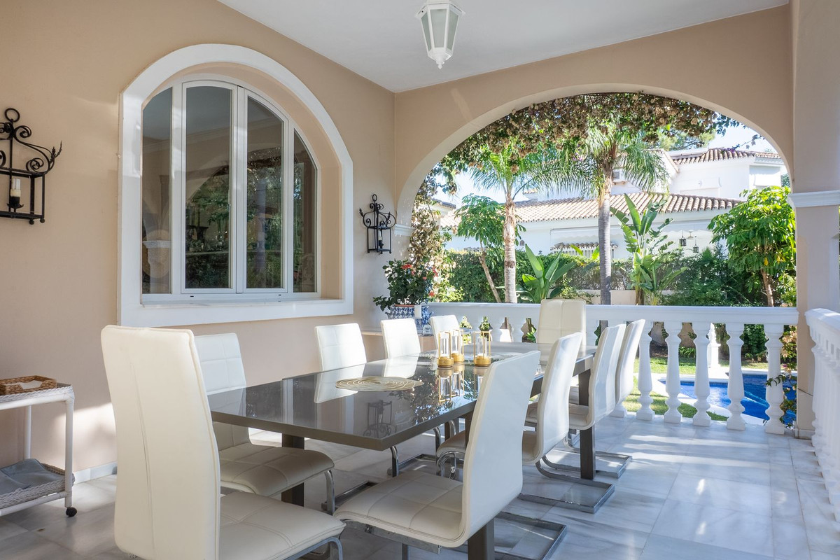 Te koop Vrijstaande Villa Costa Del Sol New Golden Mile € 4.200.000,-