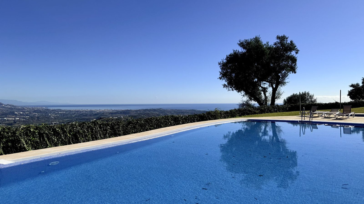 Te koop Herenhuis Costa Del Sol Elviria € 850.000,-