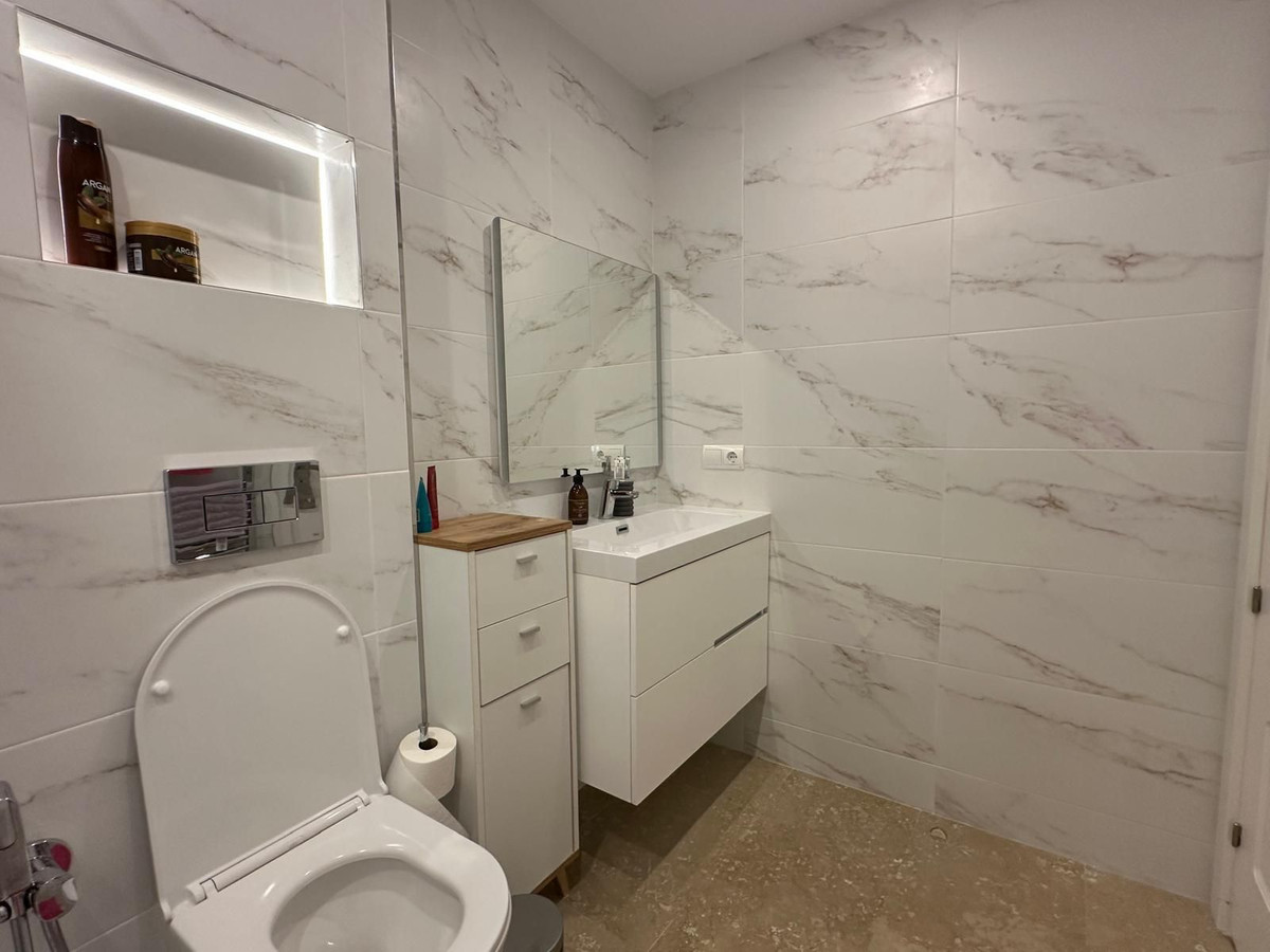 Te koop Middle Floor Apartment Costa Del Sol The Golden Mile € 620.000,-