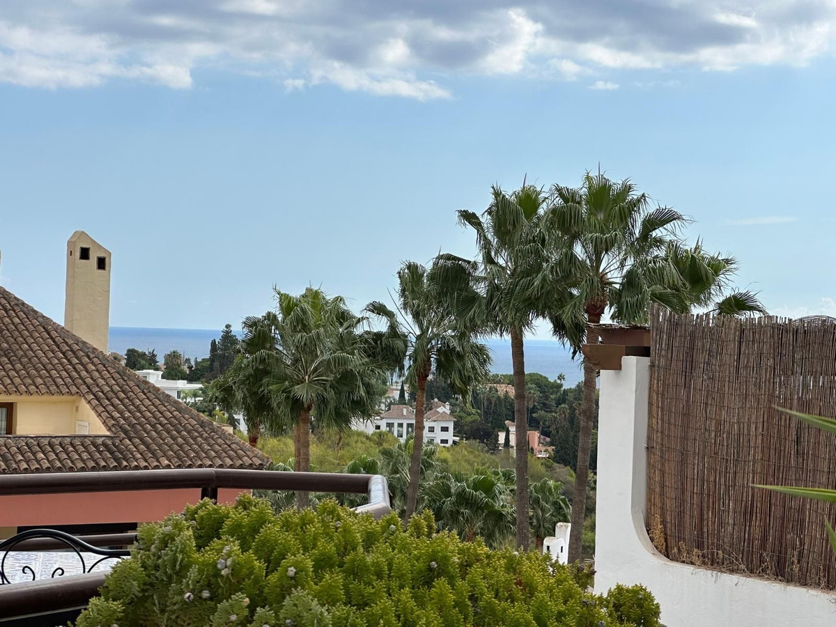 Te koop Middle Floor Apartment Costa Del Sol The Golden Mile € 620.000,-