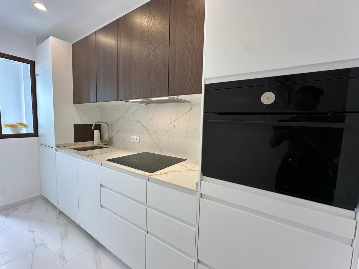 Te koop Middle Floor Apartment Costa Del Sol The Golden Mile € 620.000,-