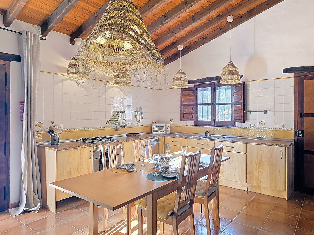 Te koop Vrijstaande Villa Costa Del Sol El Borge € 345.000,-