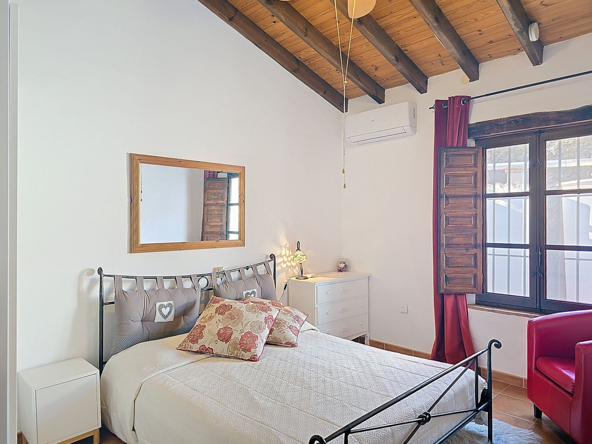 Te koop Vrijstaande Villa Costa Del Sol El Borge € 345.000,-