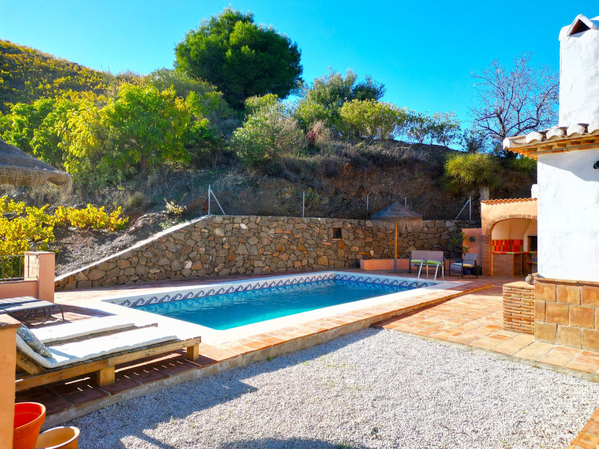 Te koop Vrijstaande Villa Costa Del Sol El Borge € 345.000,-