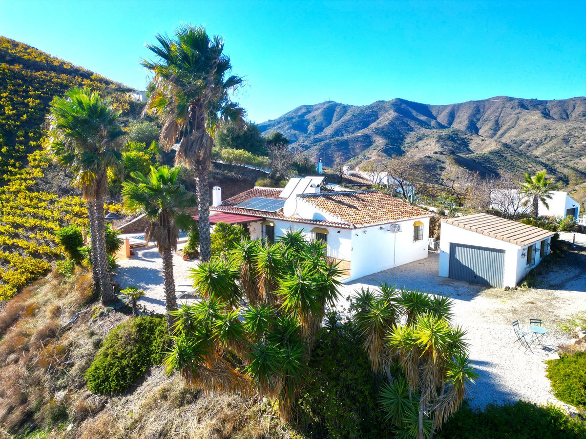 Te koop Vrijstaande Villa Costa Del Sol El Borge € 345.000,-