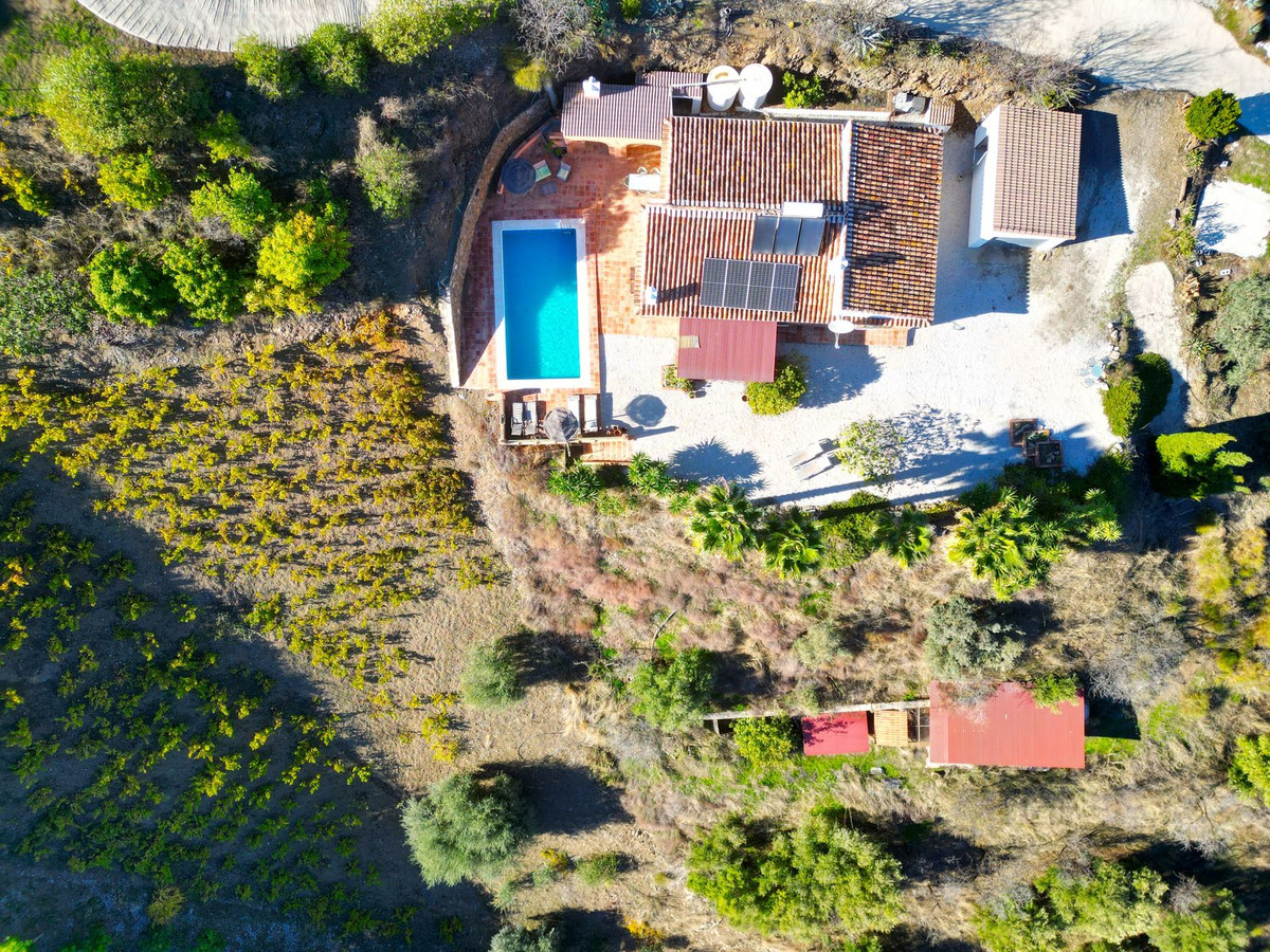 Te koop Vrijstaande Villa Costa Del Sol El Borge € 345.000,-