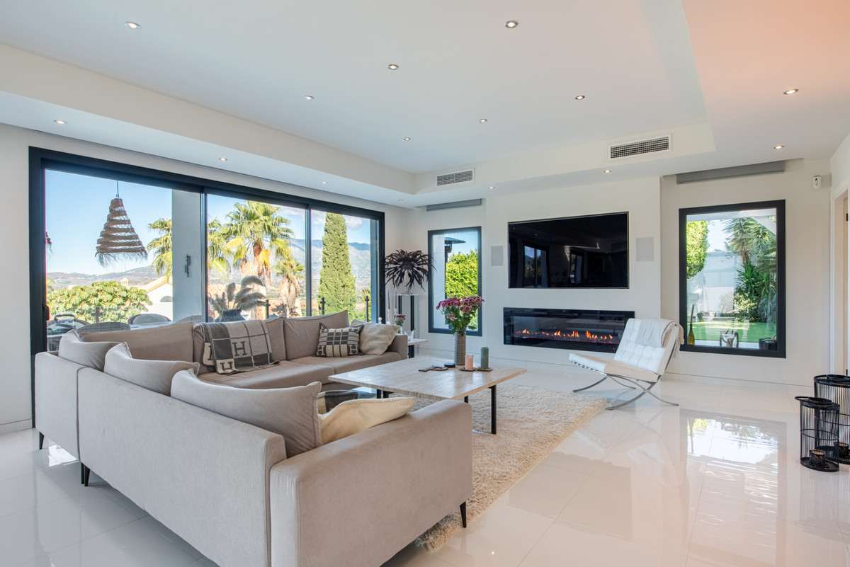 Te koop Vrijstaande Villa Costa Del Sol La Cala Golf € 2.395.000,-