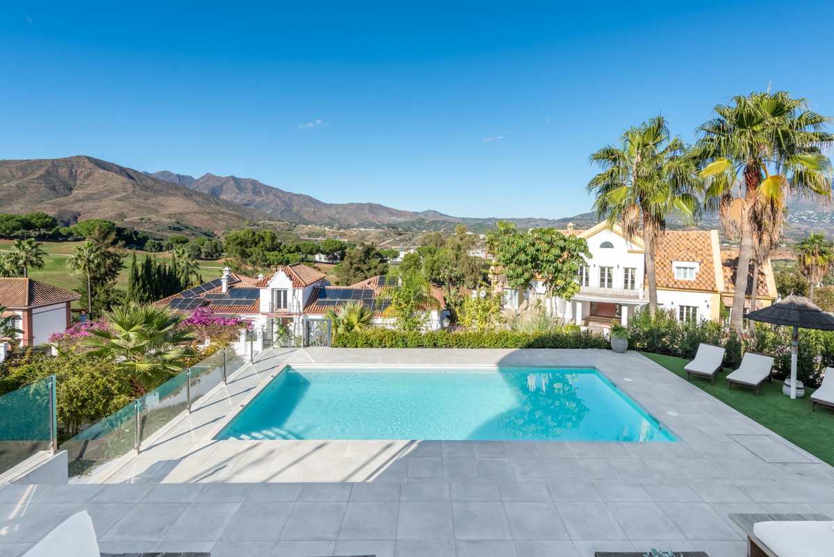 Te koop Vrijstaande Villa Costa Del Sol La Cala Golf € 2.395.000,-