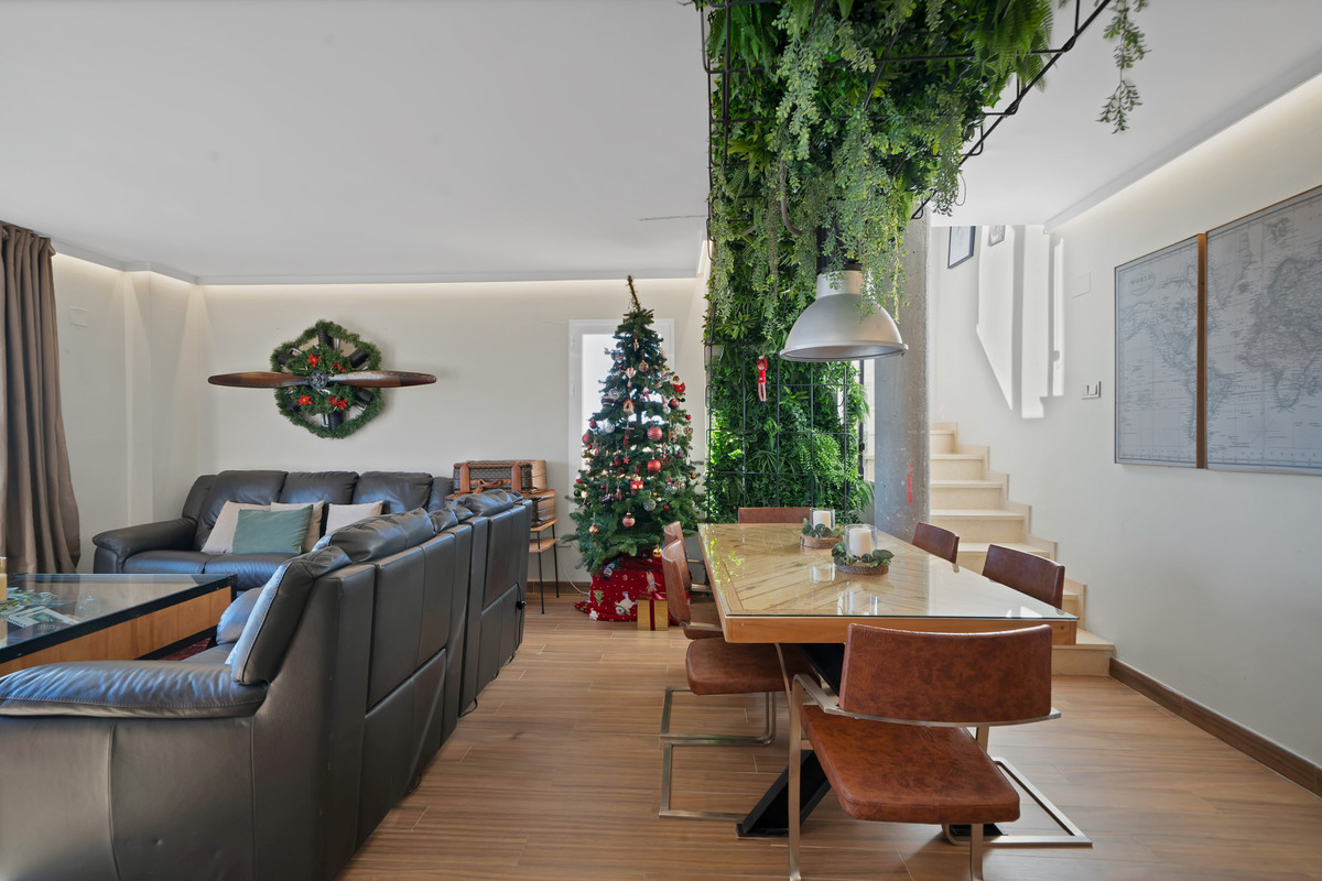 Te koop Middle Floor Apartment Costa Del Sol Marbella € 489.700,-