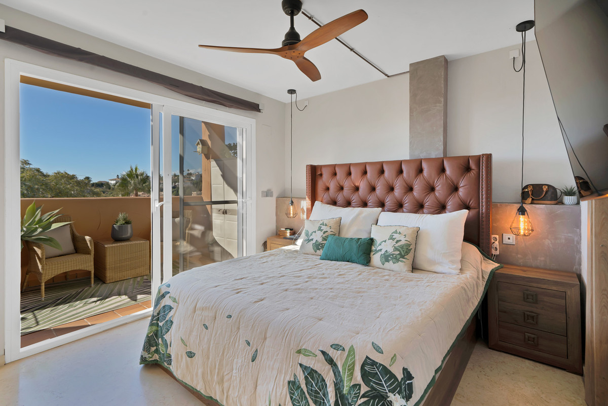 Te koop Middle Floor Apartment Costa Del Sol Marbella € 489.700,-