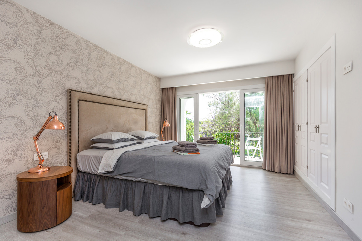 Te koop Herenhuis Costa Del Sol Nueva Andalucía € 745.000,-