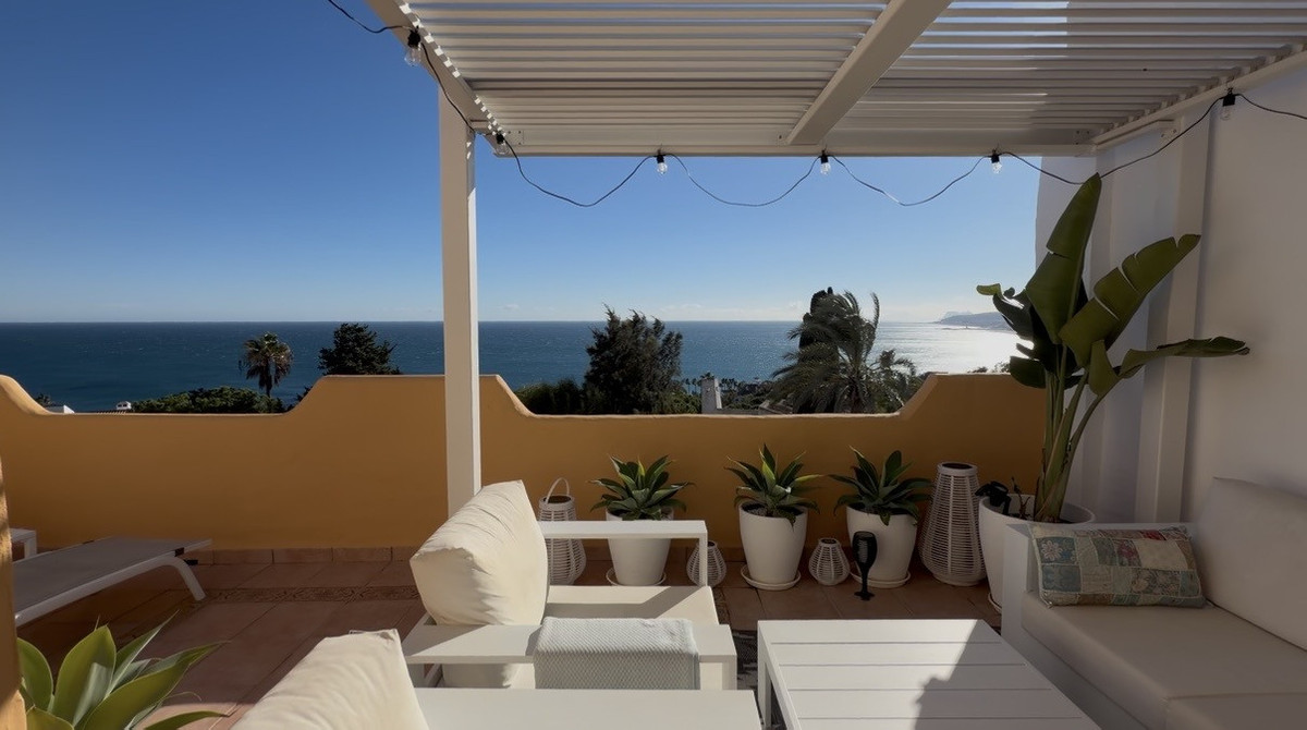 Te koop Duplexwoning Costa Del Sol Casares € 415.000,-