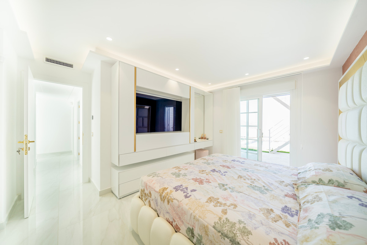 Te koop Half vrijstaand huis Costa Del Sol Ojén € 850.000,-