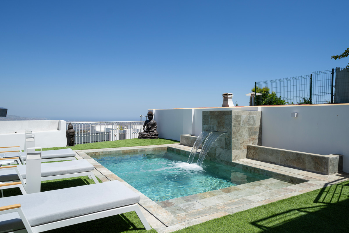 Te koop Half vrijstaand huis Costa Del Sol Ojén € 850.000,-