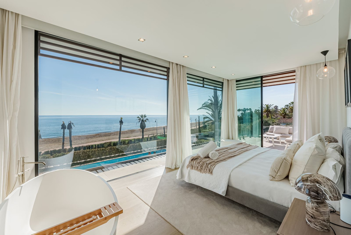 Te koop Vrijstaande Villa Costa Del Sol New Golden Mile € 6.200.000,-