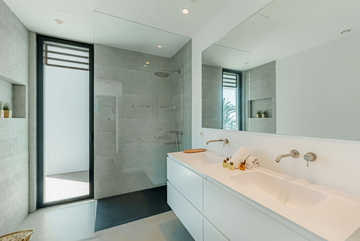 Te koop Vrijstaande Villa Costa Del Sol New Golden Mile € 6.200.000,-