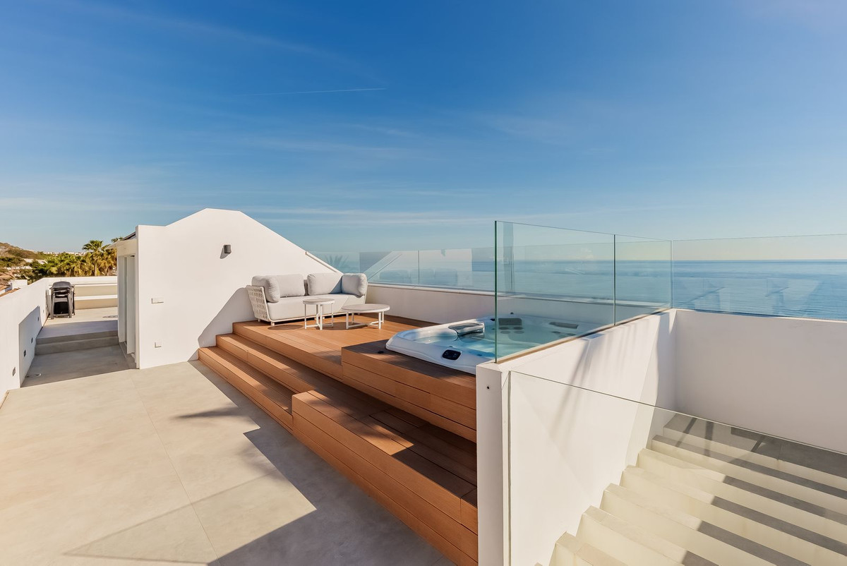 Te koop Vrijstaande Villa Costa Del Sol New Golden Mile € 6.200.000,-