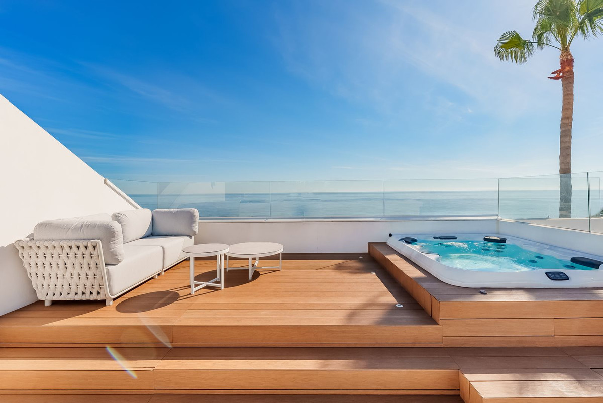 Te koop Vrijstaande Villa Costa Del Sol New Golden Mile € 6.200.000,-