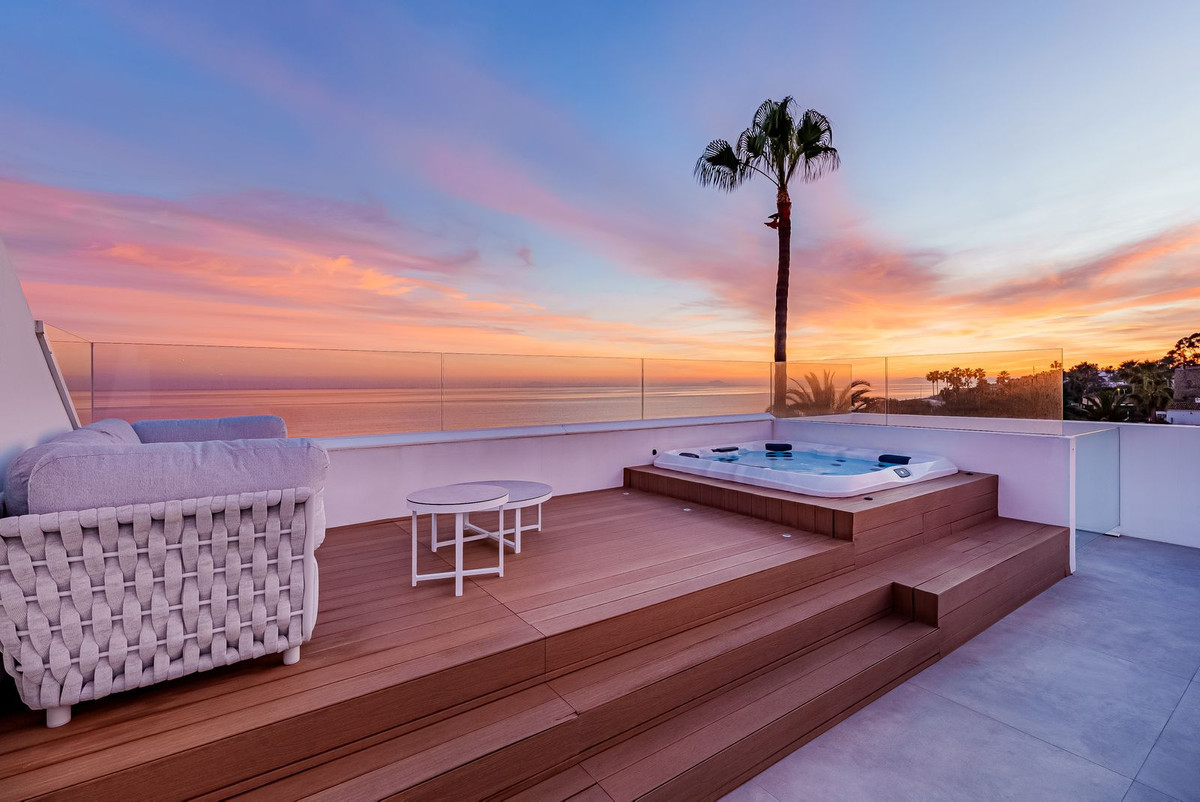 Te koop Vrijstaande Villa Costa Del Sol New Golden Mile € 6.200.000,-