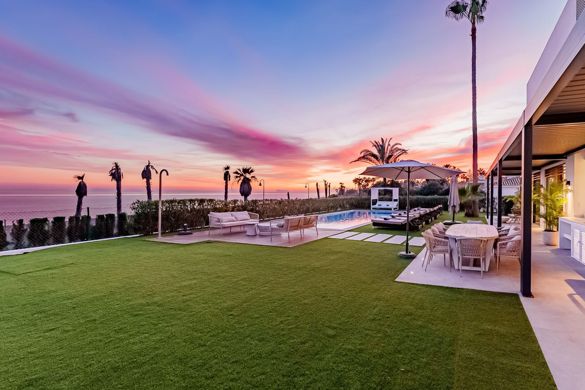 Te koop Vrijstaande Villa Costa Del Sol New Golden Mile € 6.200.000,-